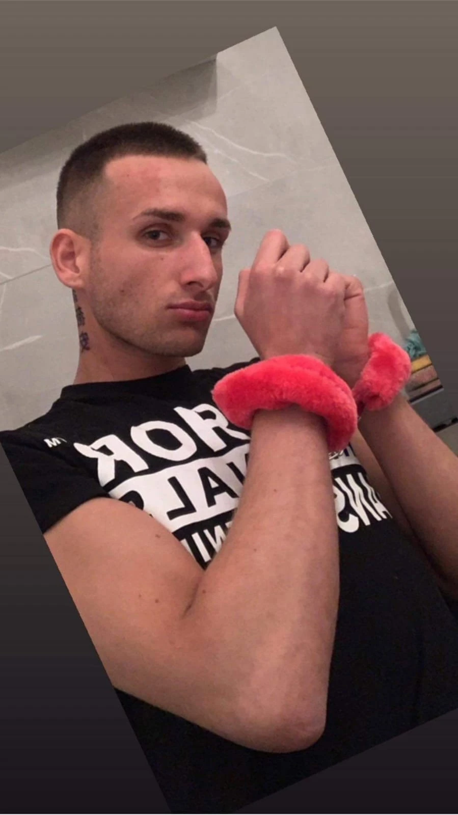 Sexiialex — 2 / 6