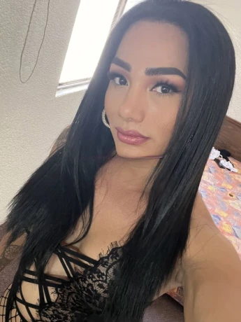 Evelin Valencia — 11 / 12