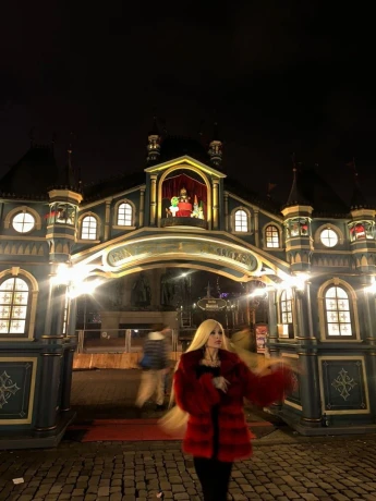 Madison Montgomery — 9 / 12