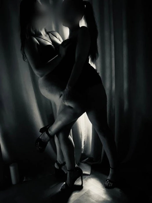 Veronika & Wanda "duo with girl" — 2 / 3