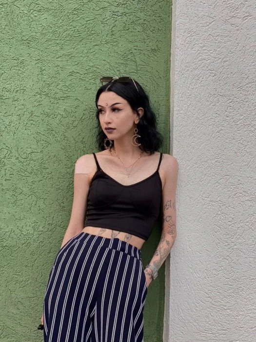 Anna — 3 / 5