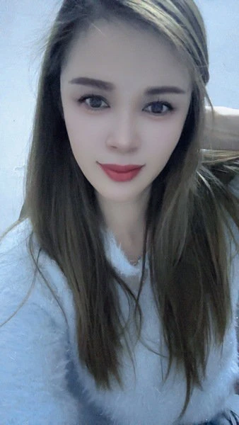 Miya, Escort, Muhlhausen