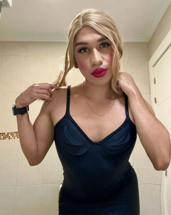 Pamela — 6 / 11