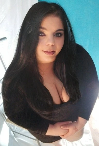Suzy9, Escort, Stuttgart