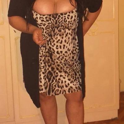 Angela, Escort, Szeged