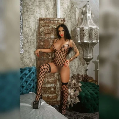 Alyona, Escort, Muhlhausen