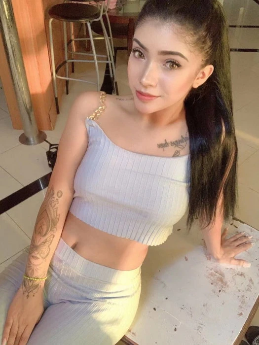 Sara — 9 / 10