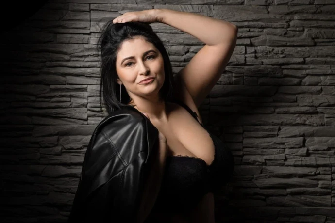 Milena - deutsch & vollbusig! — 5 / 8