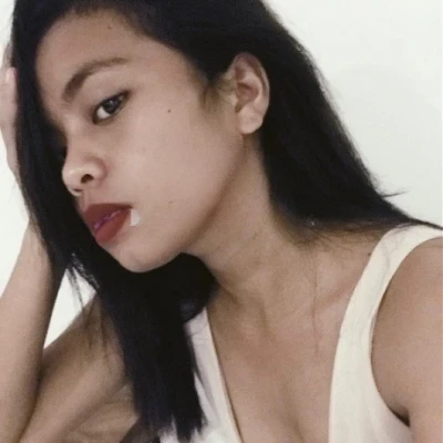 Vhanie, Escort, Semarapura