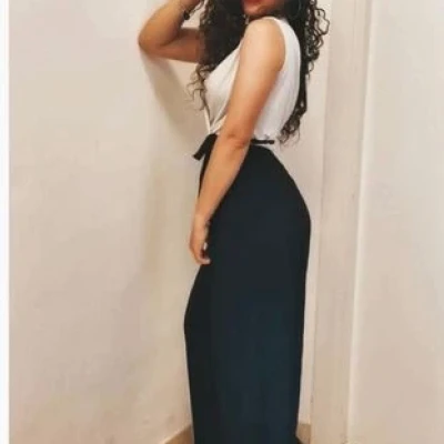 REYHAN  22 J. HOT+ MEGA SCHARF, Escort, Oldenburg