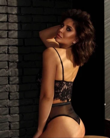 Evelyn A level — 2 / 5