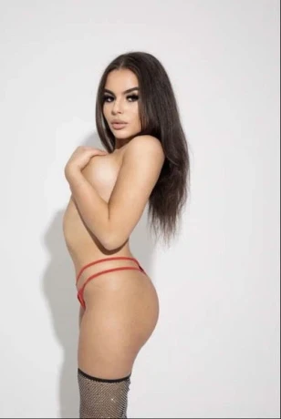 Vanessa Venus & Naomi Steele — 4 / 14