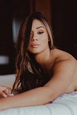 Dianna Shanghai — 3 / 12