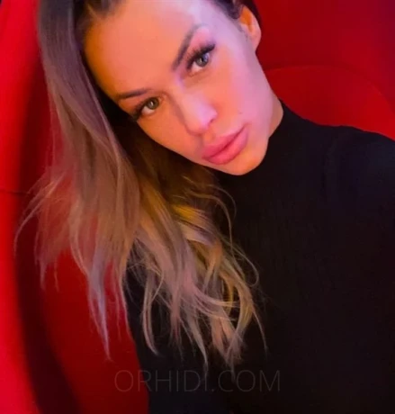 Deutsche Christina — 17 / 18