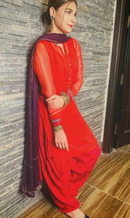 Neha, Escort, Dubai