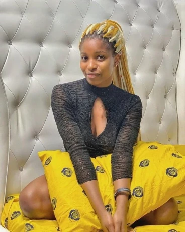 Trasha Mina — 4 / 9