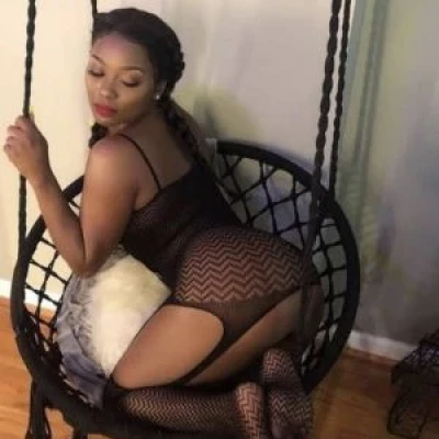 Ebony Hannah, Escort, Istanbul