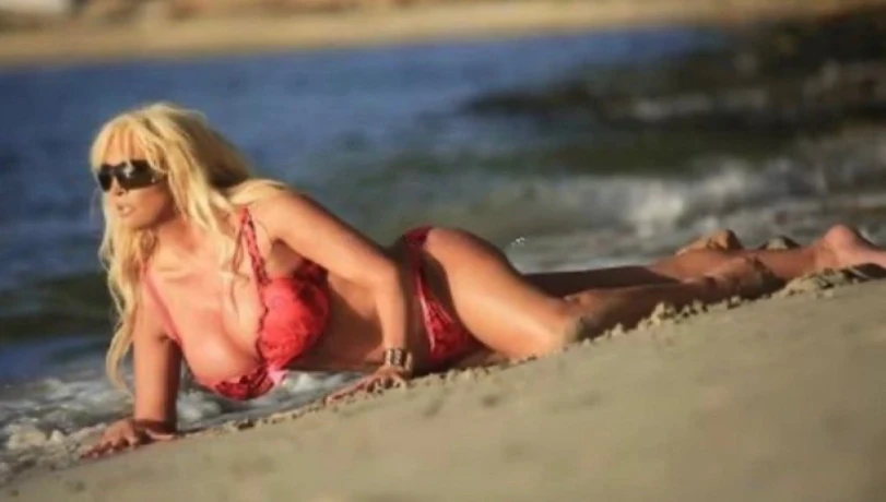 Misty Pornstar — 6 / 9