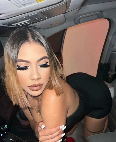 Cloe, Escort, Muhlhausen