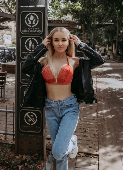 Sofia — 5 / 6