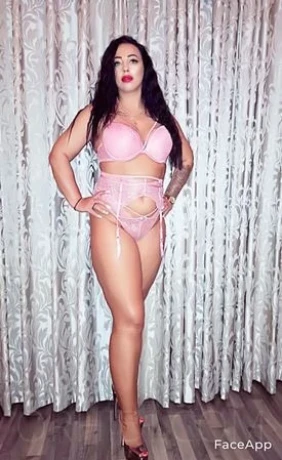 Yasmin — 3 / 8