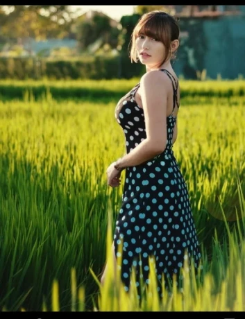 Keiko Putri — 1 / 3