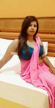 Zoya Busty — 1 / 3