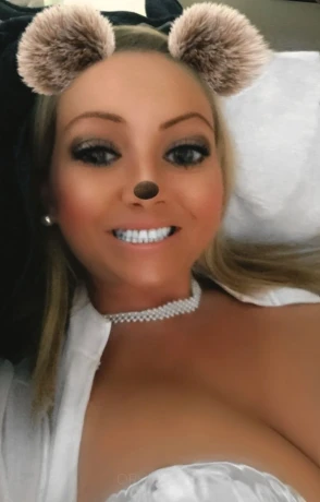 MISS_TANYA_TURNER — 1 / 18