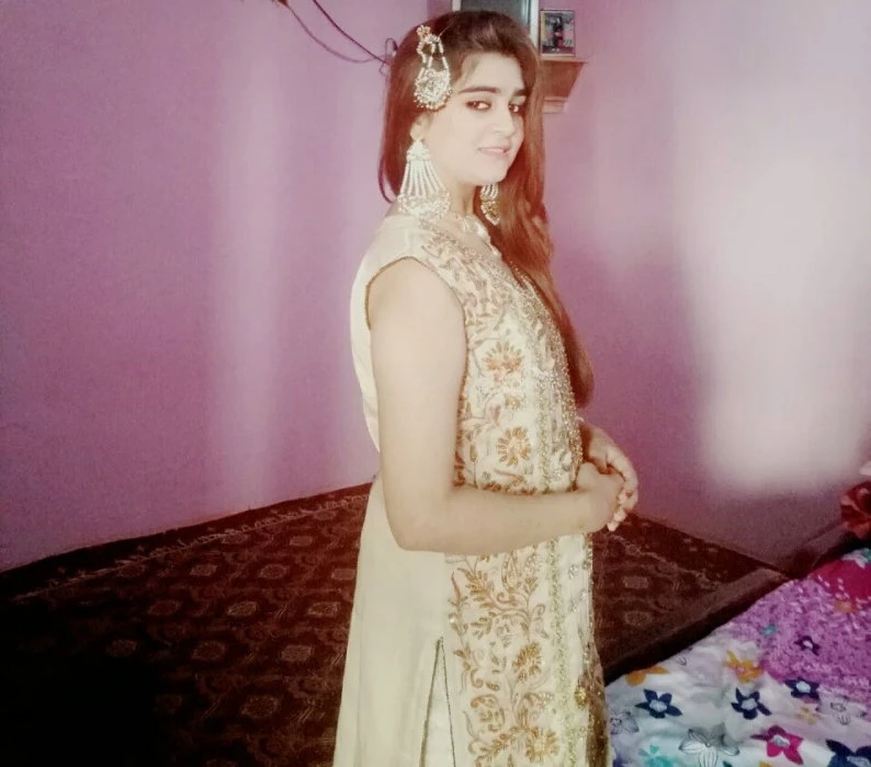 Hina Butt, Escort, Muscat