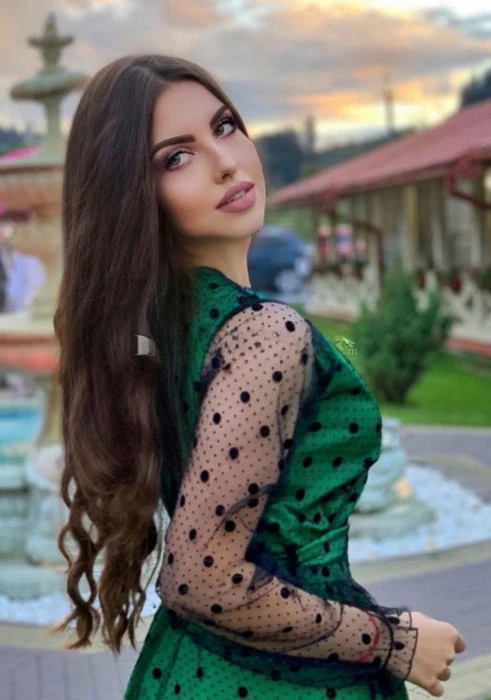 Inessa — 2 / 6