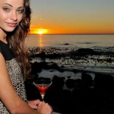 Taze, Escort, Istanbul