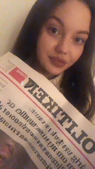 Katrin — 6 / 9