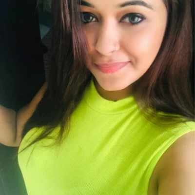 Komal, Escort, Dubai