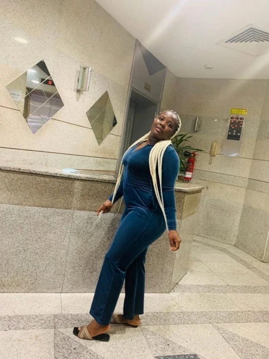Anita Becham, Escort, Abu Dhabi