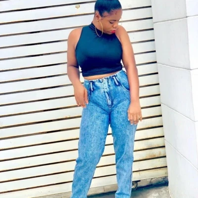 Sara, Escort, Beirut