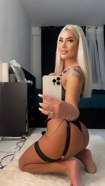 Eva — 6 / 8