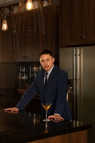 Transboy Stefan — 8 / 12