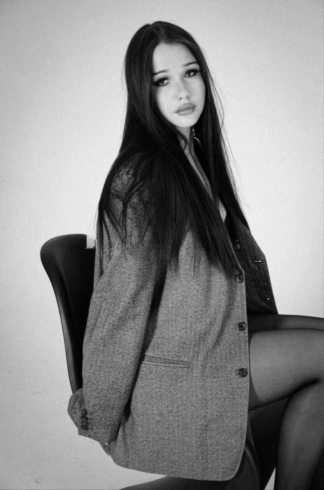 Judy — 4 / 6