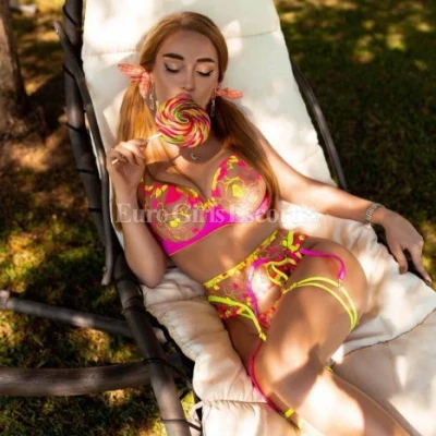 Liana, Escort, Munich