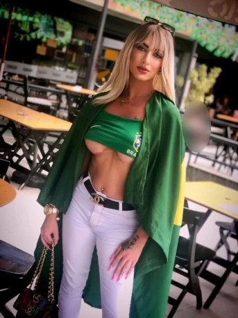 Ts Hilary Viana Top Service — 18 / 20