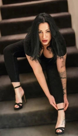 Anna Rassige Traumfrau — 6 / 8