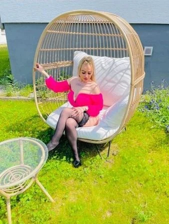 Ana - Crazy Chicken Farm, Escort, Wiesbaden