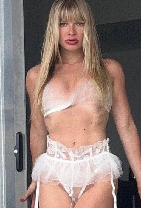 Yulia — 5 / 12