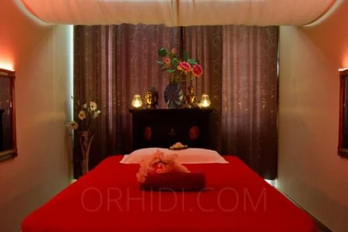 Suriya Massage — 14 / 15