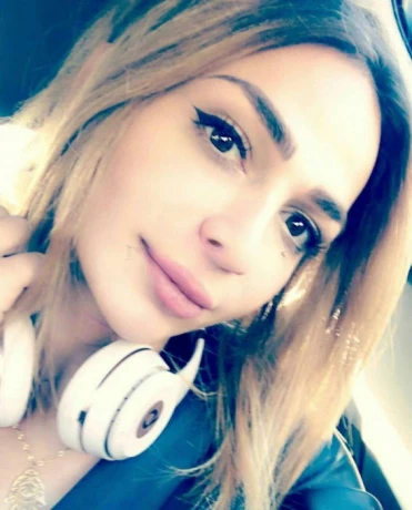 Arab sexy Transgender — 7 / 8