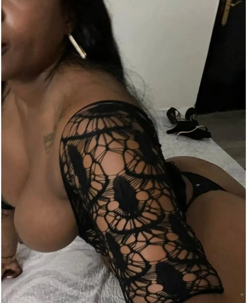 Neu In Thun Kiara Party, Escort, Thun