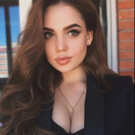 Oksana — 2 / 4