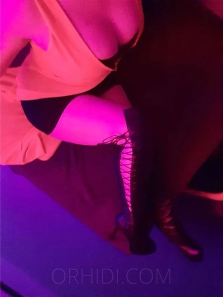 Lena, Escort, Karlsruhe