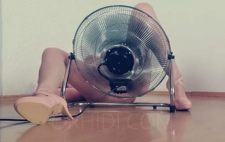 Dana - Erotische Massagen! — 3 / 9