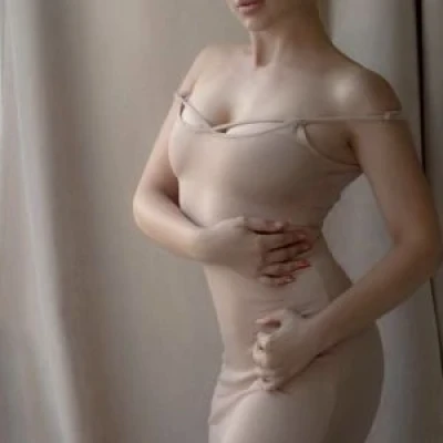 Nehir, Escort, Istanbul